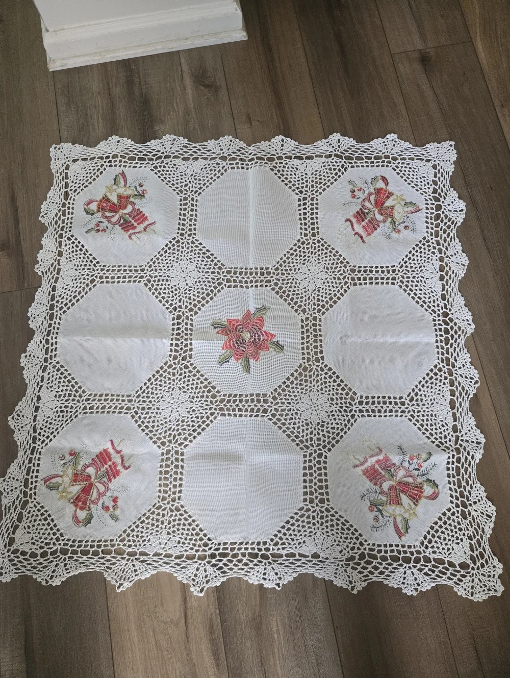 Vintage Christmas Lace Tablecloth Embroidered Bells & Poinsettia Crochet Holiday